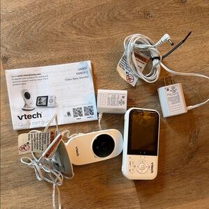 VTech White Video Baby Monitor